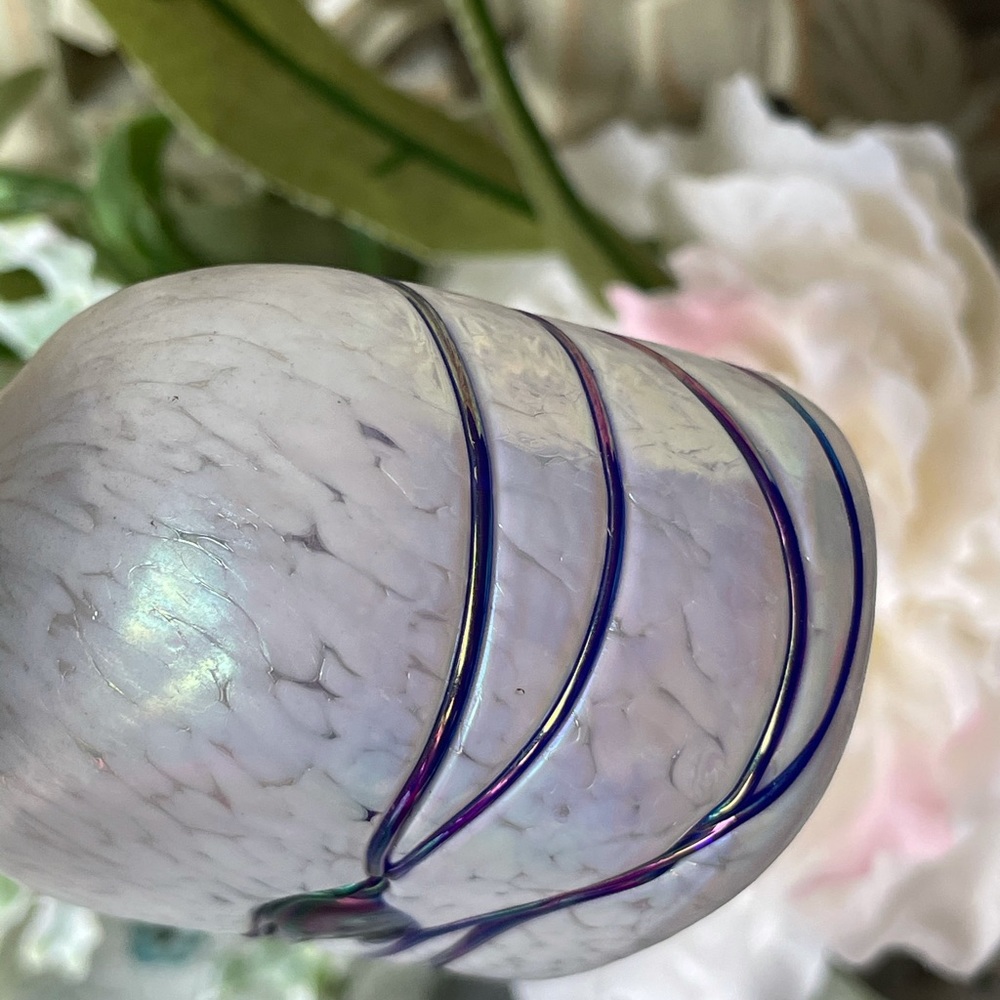 Glass Vase - Picture 3 of 5